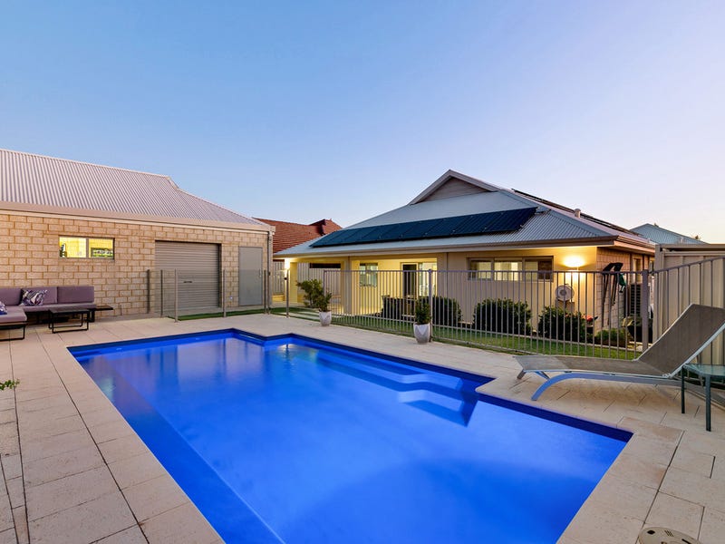 12 Majorca Green, Secret Harbour, WA 6173 - realestate.com.au