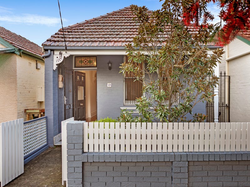 19 Canonbury Grove, Dulwich Hill, NSW 2203