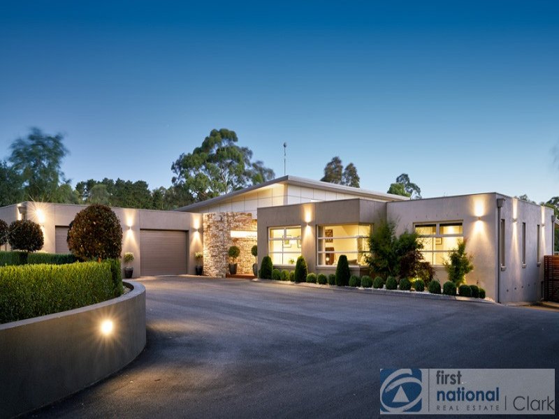 90 Lovell Drive, Warragul, Vic 3820 Property Details