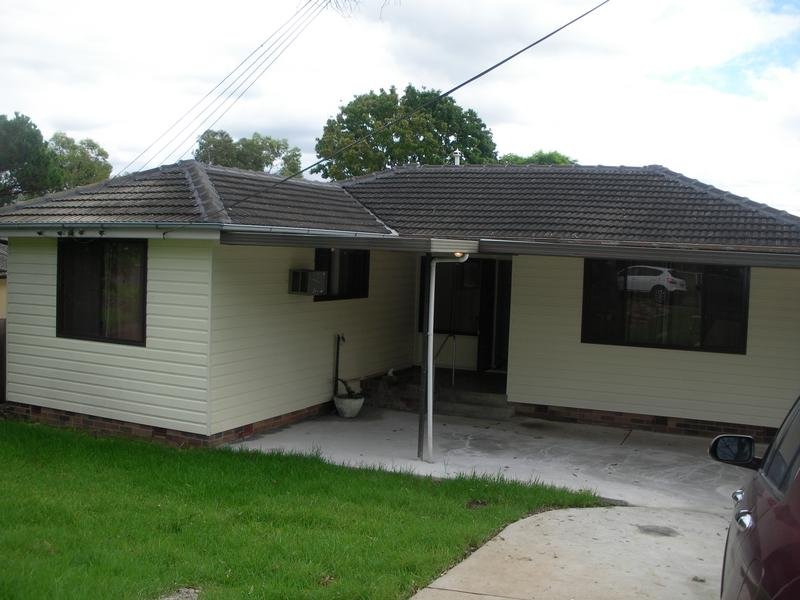 27 Karoola Street, Busby, NSW 2168