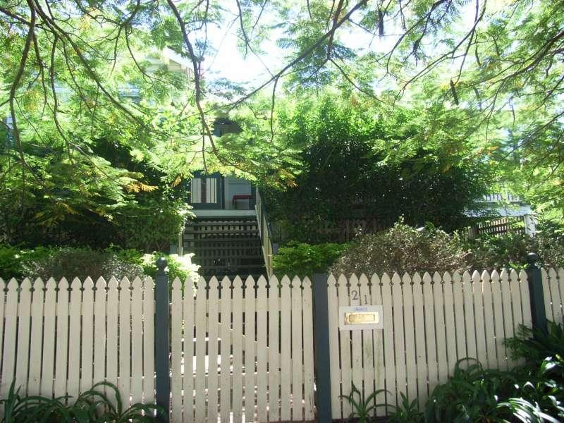 21 Willis Street, Gordon Park, QLD 4031