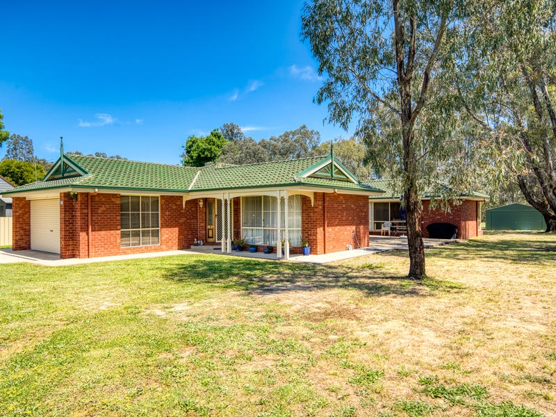 9 Epsom Road, Chiltern, Vic 3683 - Property Details