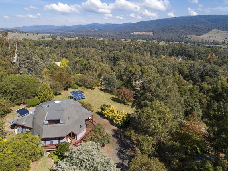 28 Gwinganna Place, Buxton, Vic 3711 Property Details