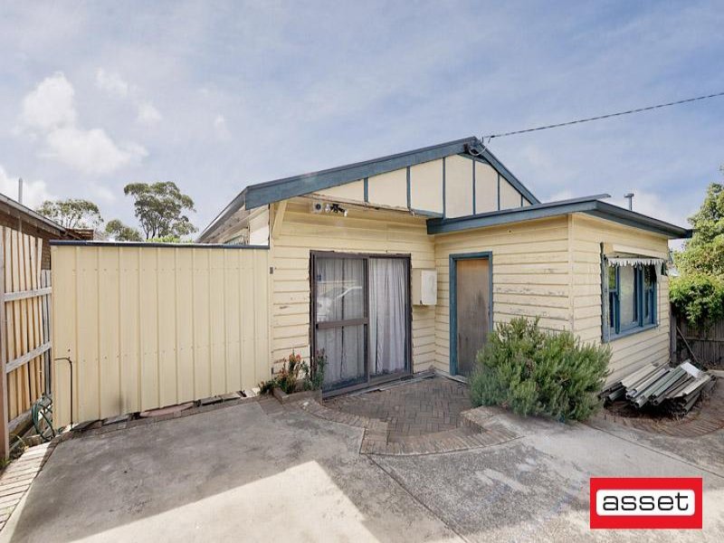 12 Railway Parade, Seaford, Vic 3198 Property Details