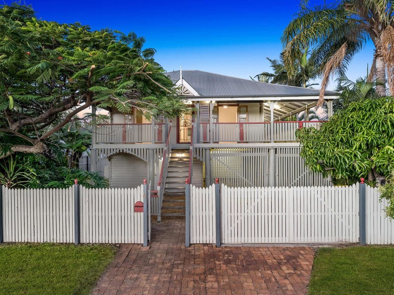 2 Henry Street, Wynnum, Qld 4178 Property Details