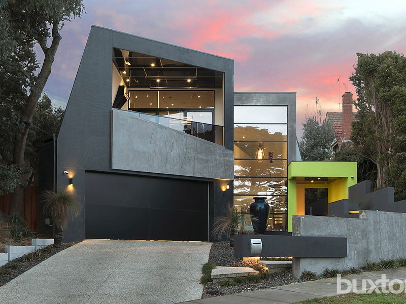 63 The Corso, Parkdale, Vic 3195 Property Details