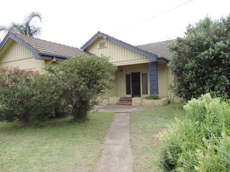 609 Esplanade, Lakes Entrance, VIC 3909