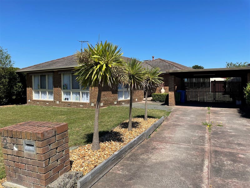 2 Greystoke Court, Berwick, VIC 3806