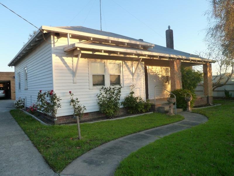 14 Lyons Street, Colac, VIC 3250