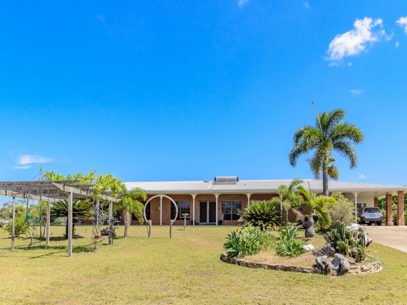 13 King Street, Mount QLD 4695