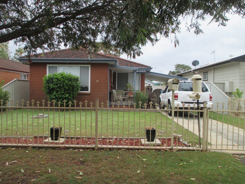 30 Dorothy Avenue, Woy Woy, NSW 2256