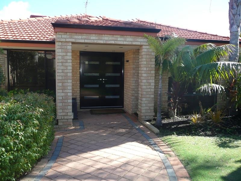 11 Portrush Way, Mindarie, WA 6030 - Property Details