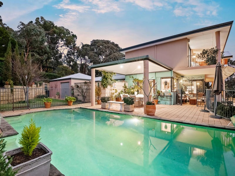 51 Lenori Road, Gooseberry Hill, WA 6076