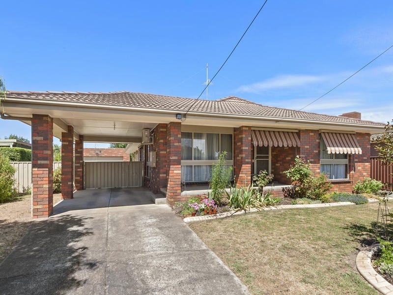 16 Mimosa Avenue, Alfredton, Vic 3350 Property Details