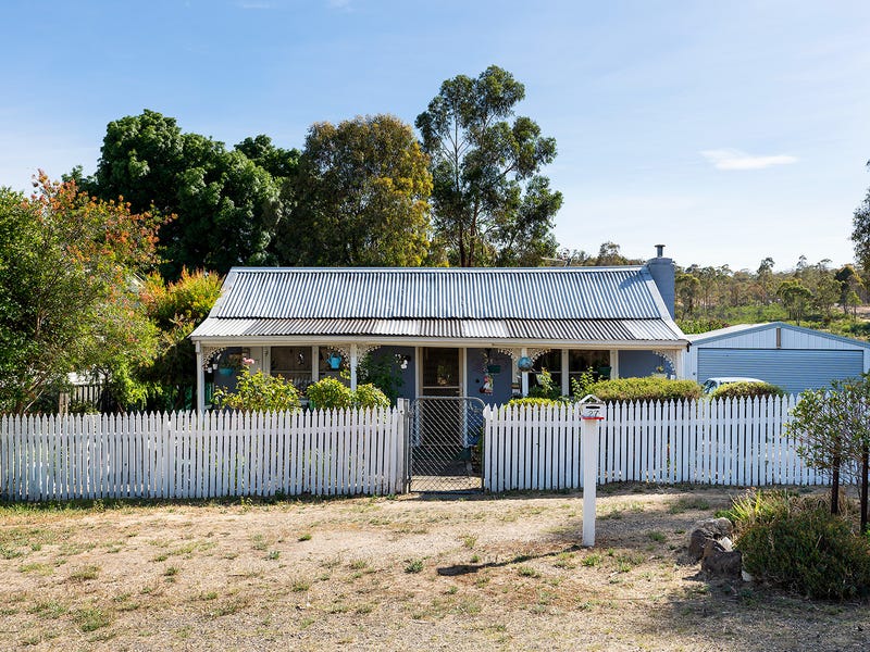 27 Fryers Road, Campbells Creek, VIC 3451