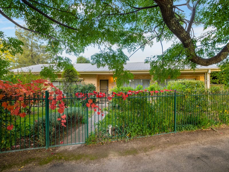 22 Egmont Street, Benalla, Vic 3672 Property Details