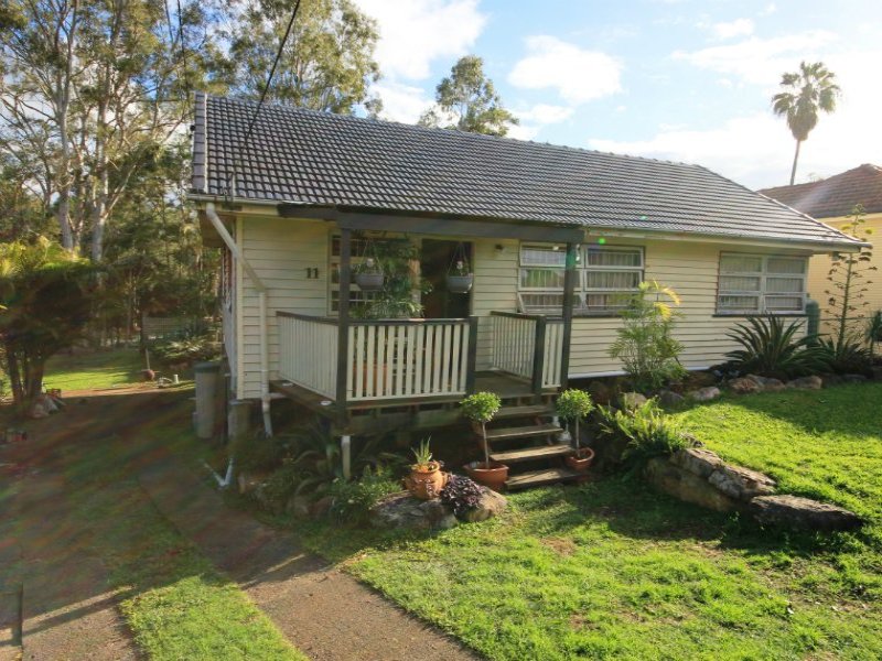 11 Balis Street, Holland Park West, QLD 4121