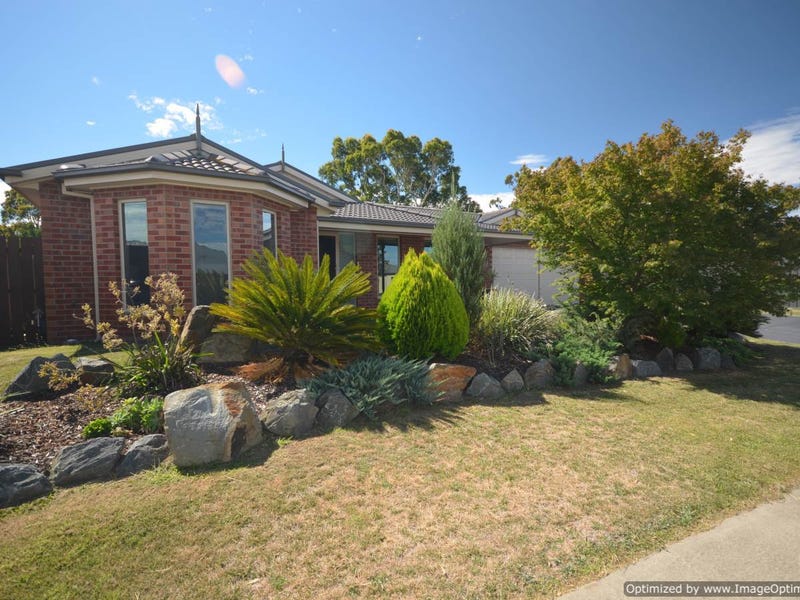 87 Gatehouse Drive, Eastwood, Vic 3875 Property Details