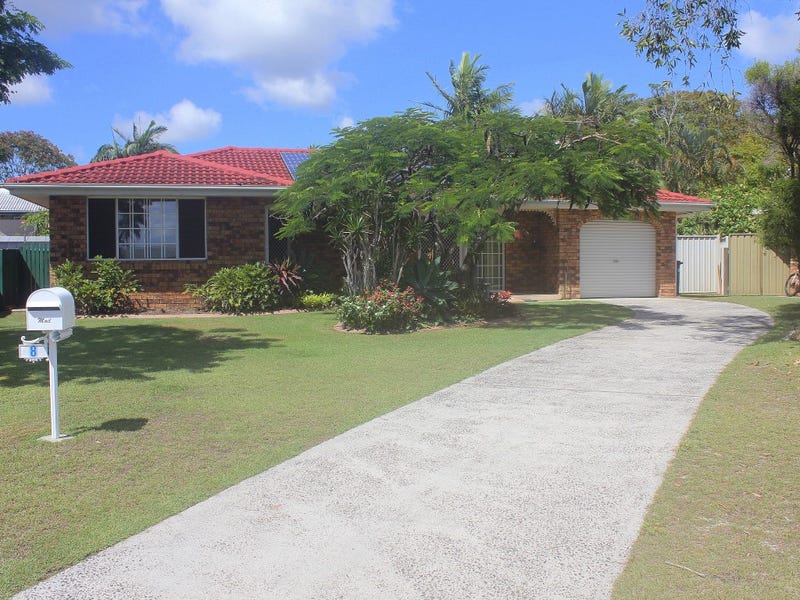 8 Melia Place, Yamba, NSW 2464 Property Details