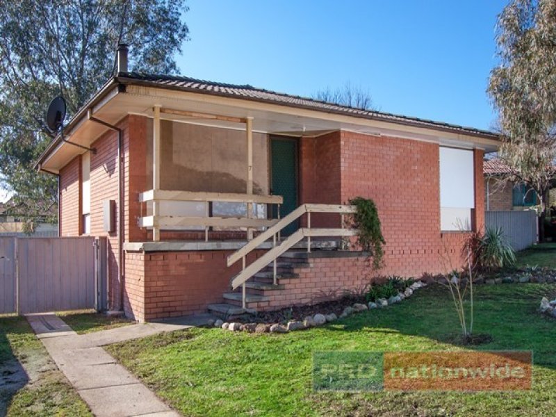 7 Banksia Crescent, Tumut, NSW 2720 Property Details