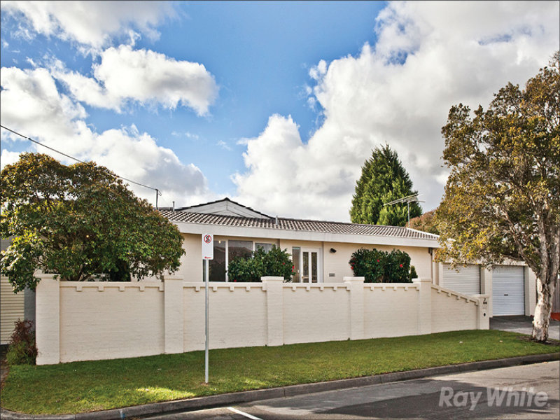 2/108 Blackburn Road, Doncaster East, VIC 3109