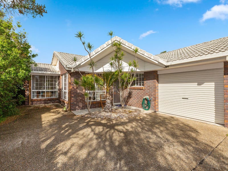 2/70 Tweed Coast Road, Pottsville, NSW 2489 Duplex/Semidetached for