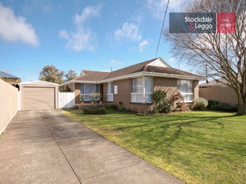 39 Bank Street, Craigieburn, Vic 3064 - Property Details