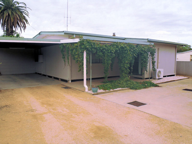 449 Maher Street, Deniliquin, NSW 2710