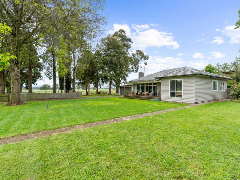 155 BoisdaleStratford Road, Maffra, Vic 3860 Property Details