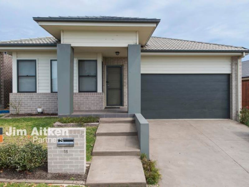 15 Hassall Way, Glenmore Park, NSW 2745