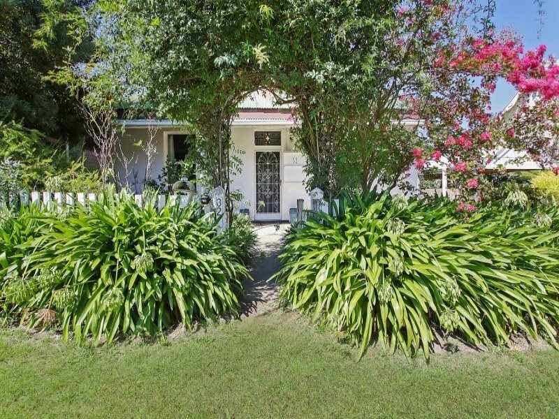 32 Mellish Street, Beechworth, Vic 3747 Property Details