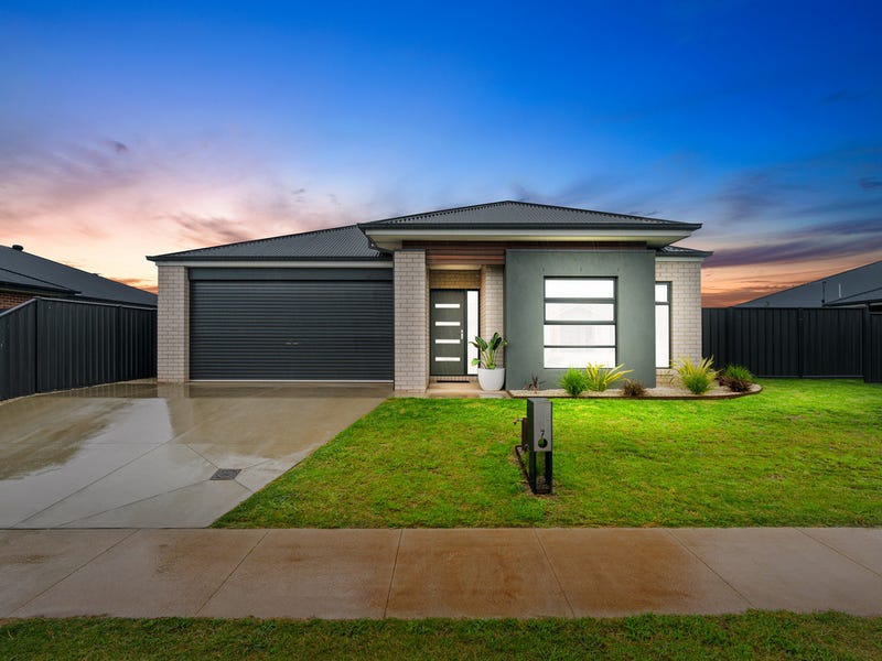 7 Ferguson Way, Sale, Vic 3850 Property Details