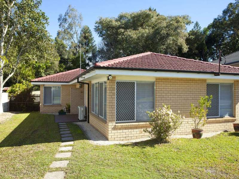 4 Sheraton Street, MacGregor, Qld 4109 Property Details