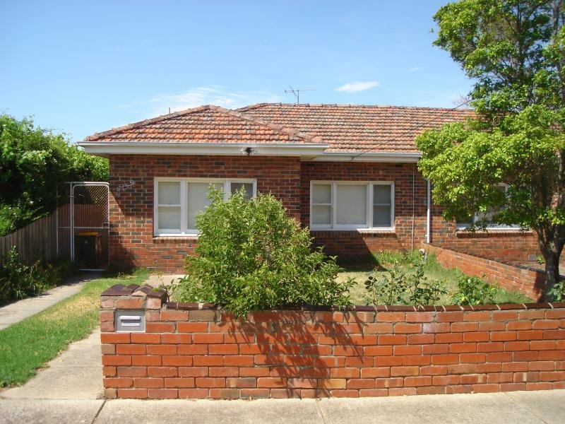 15 Pleasant Street, Pascoe Vale, VIC 3044
