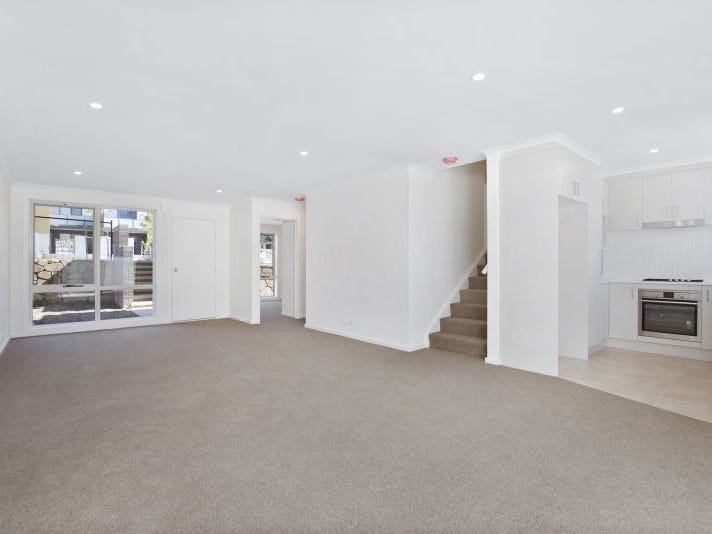 52/20 Gifford Street, Coombs, ACT 2611