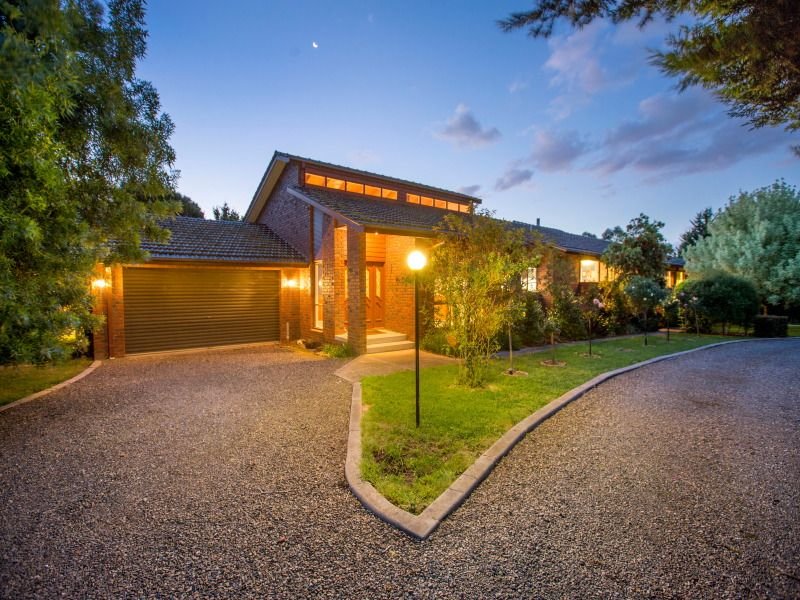 3 Grassmere Road, Langwarrin, Vic 3910 Property Details