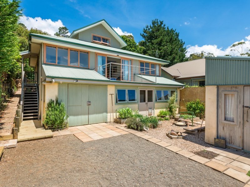 53 Railway Avenue, Bundanoon, NSW 2578