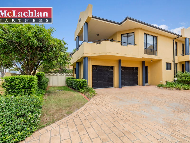 1/138140 Stella Street, Toowoon Bay, NSW 2261