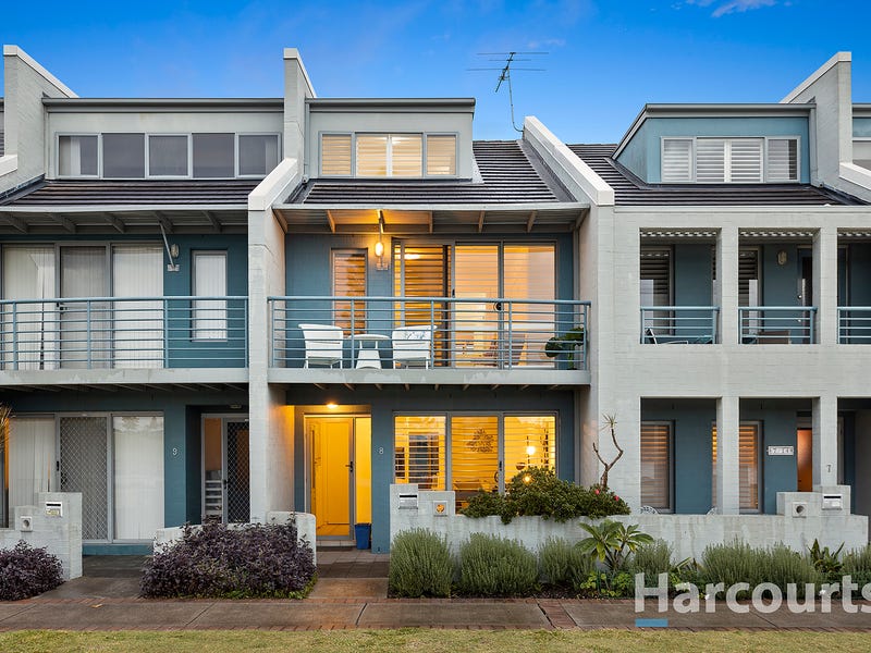 8/14 The Lane, Maryville, NSW 2293 Property Details