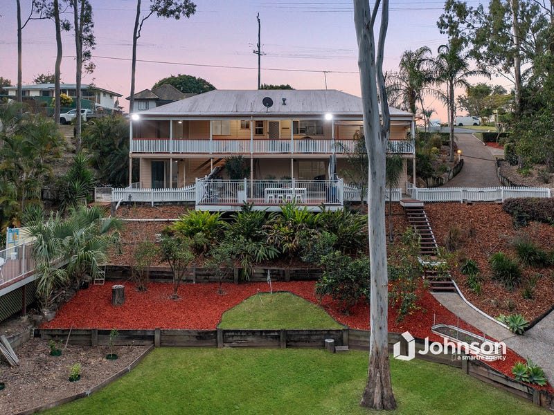 15 Cranes Road, North Ipswich, QLD 4305