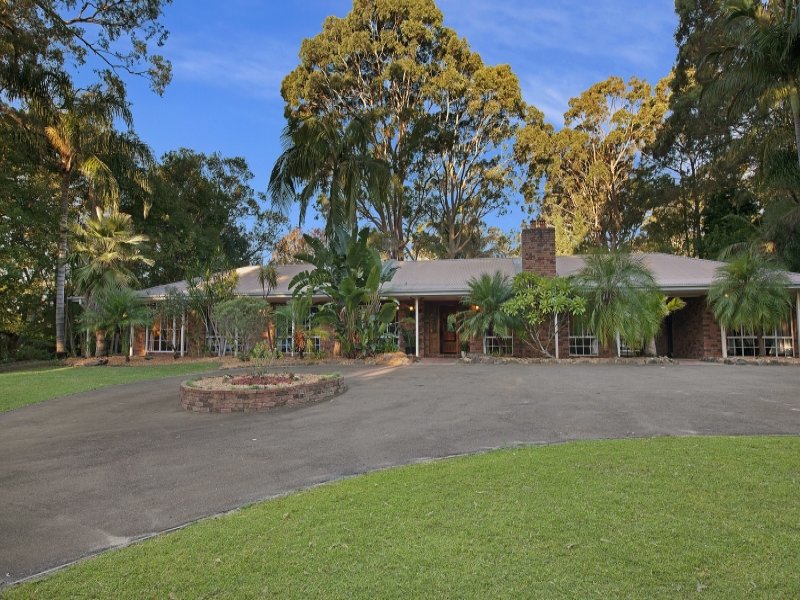 8-belrose-place-empire-bay-nsw-2257-realestate-au