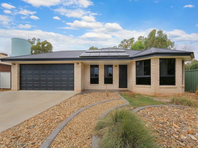 9 William Place, Howlong, NSW 2643 Property Details