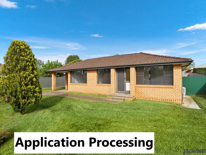 23 Willow Drive, Moss Vale, NSW 2577