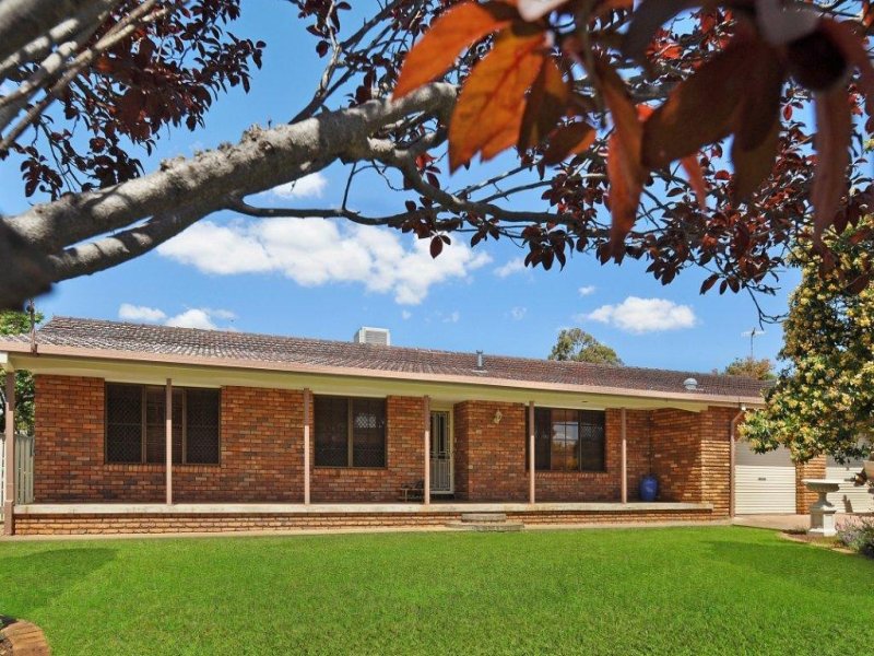 4 Ewing Street, Gunnedah, NSW 2380