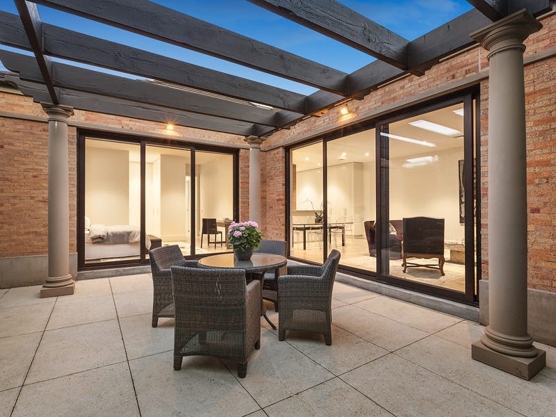 2/35A Elizabeth Street, Malvern, Vic 3144 Property Details