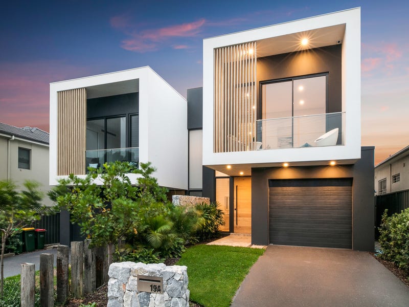 19a Tullimbar Road, Cronulla, NSW 2230 Duplex/Semidetached for Sale