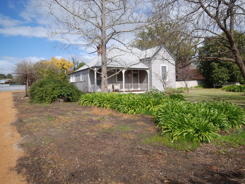 87 Clayton Road, Narrogin, WA 6312 Property Details