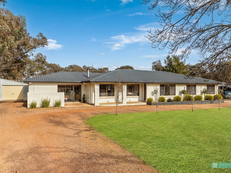 60 High St, Axedale, Vic 3551 House for Sale