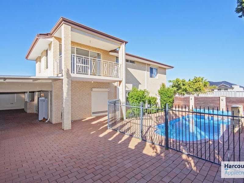 39 Longreach Parade, Coogee, WA 6166