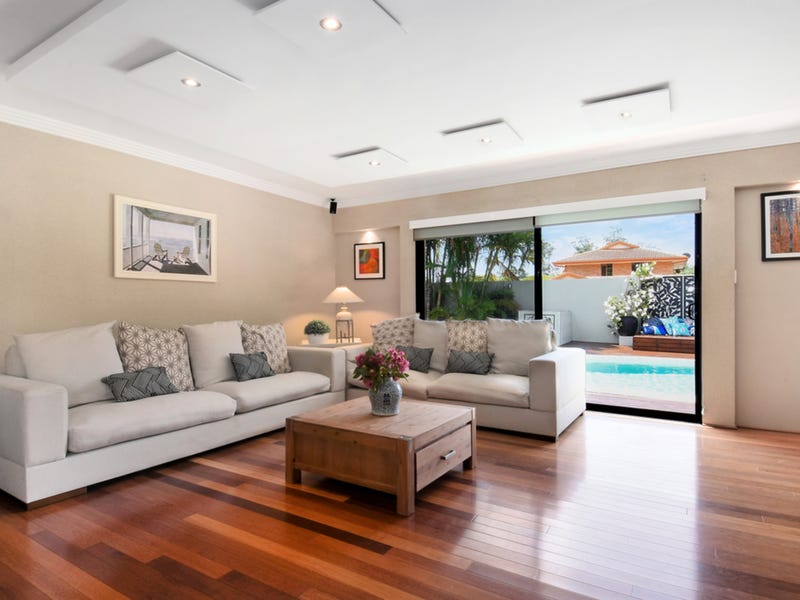 3 Patura Drive, Ashmore, Qld 4214 Property Details